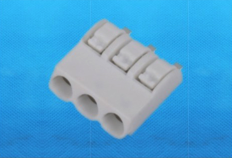 L040(LED4)